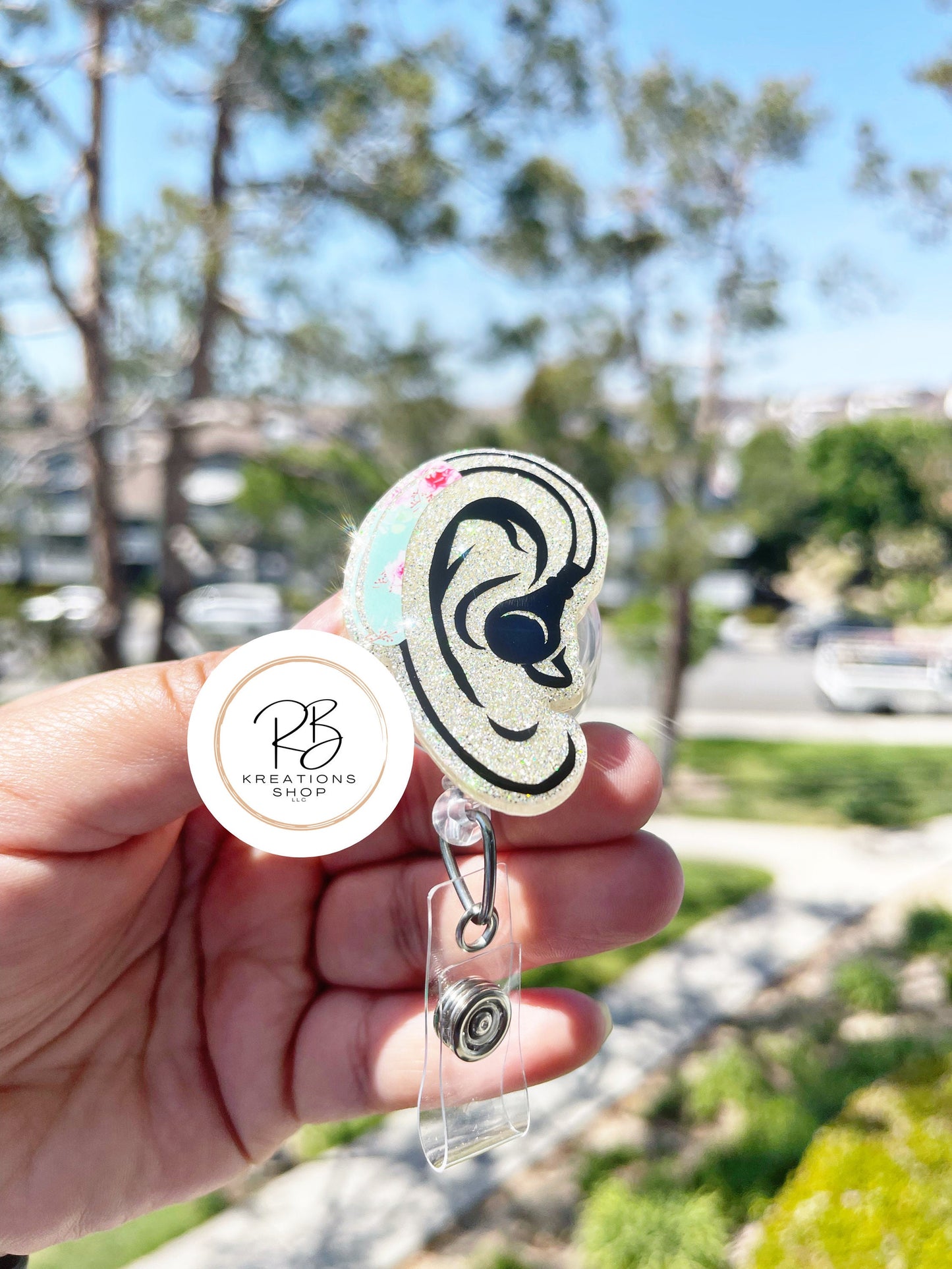 Hearing aid Badge Reel | Ear with Hearing aid Badge Reel | Cute hearing aid Badge Holder | Retractable | Name tag | Interchangeable