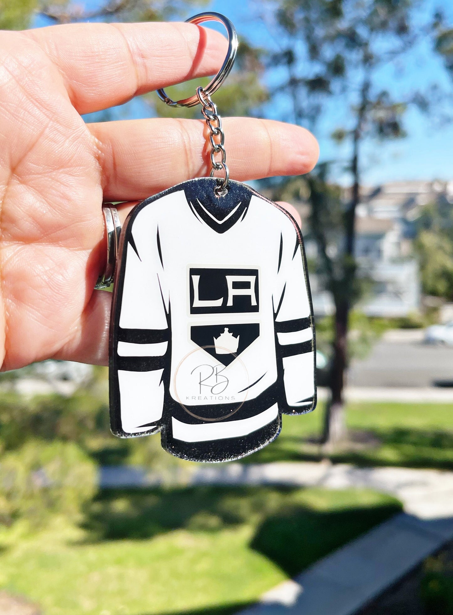 Hockey Jersey Keychain | Jersey Keyring| Customizable | Personalized | Team Inspired Keyring | Camisa de Hockey llavero | Glitter | Hockey