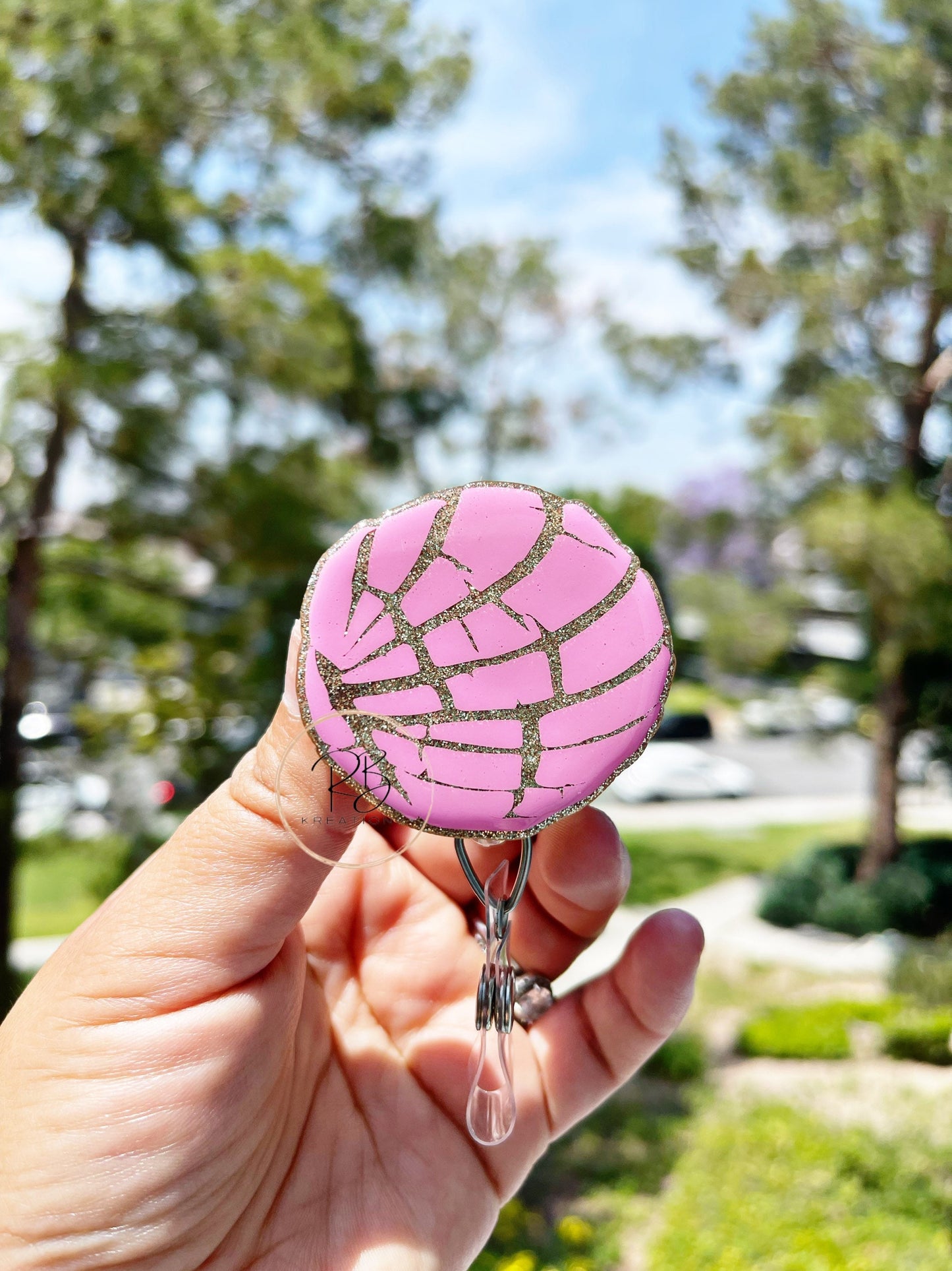 Conchas Badge Reel | Pan Dulce Badge Holder | Nurse | Hispanic Brujería | Concha Badge Clip | Retractable | Interchangeable