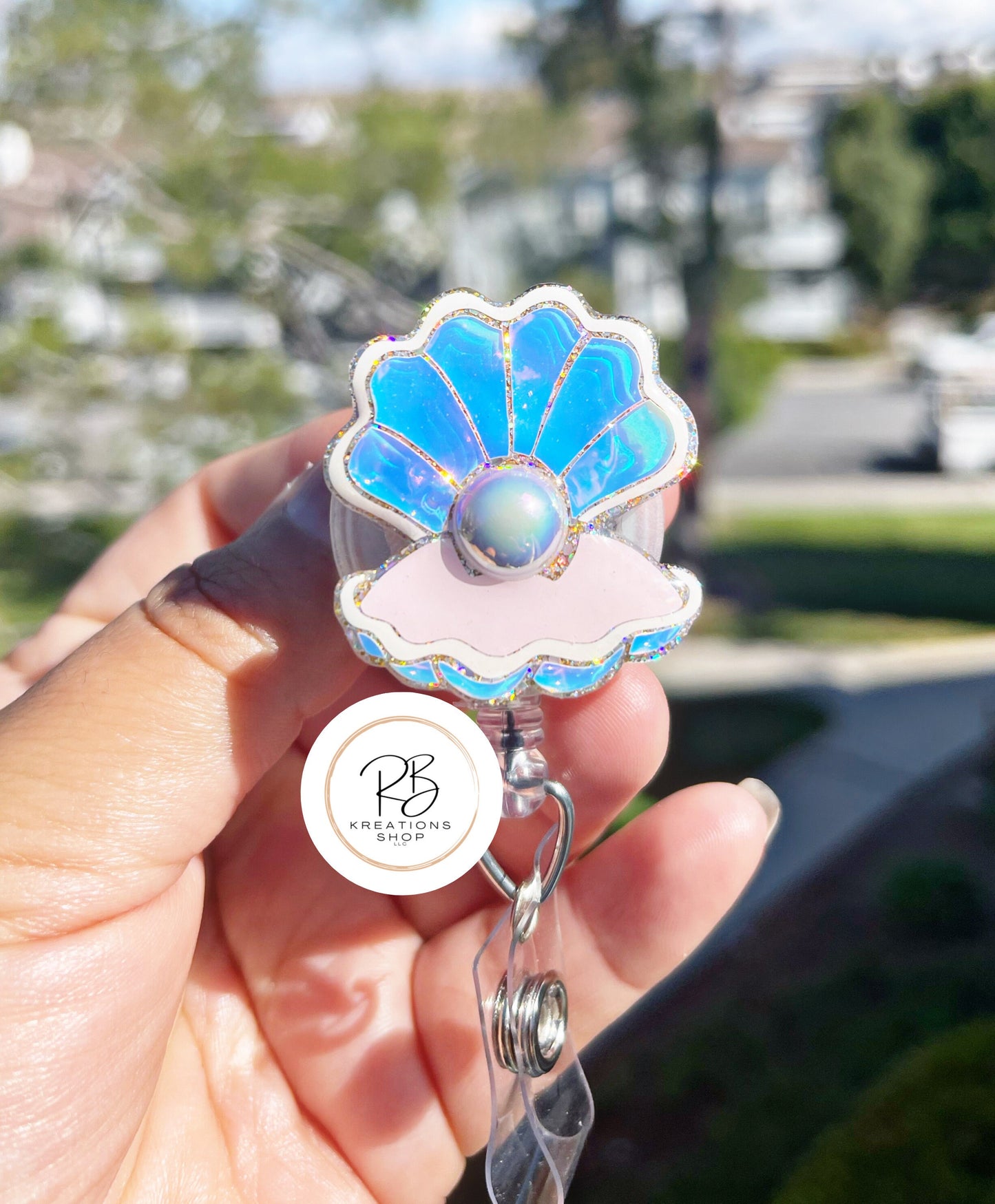 Oyster with pearl badge reel | Seashell Badge Reel | Cute Badge Holder | Retractable | Name tag | Interchangeable | Clam clip